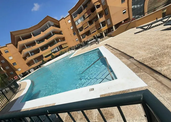 Acogedor Apartamento En Una De Las Zonas Mas Tranquilas De Fuengirola